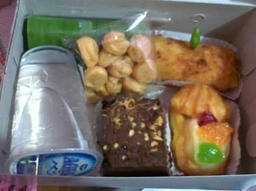 Contoh Snack Box Harga 10000an 3
