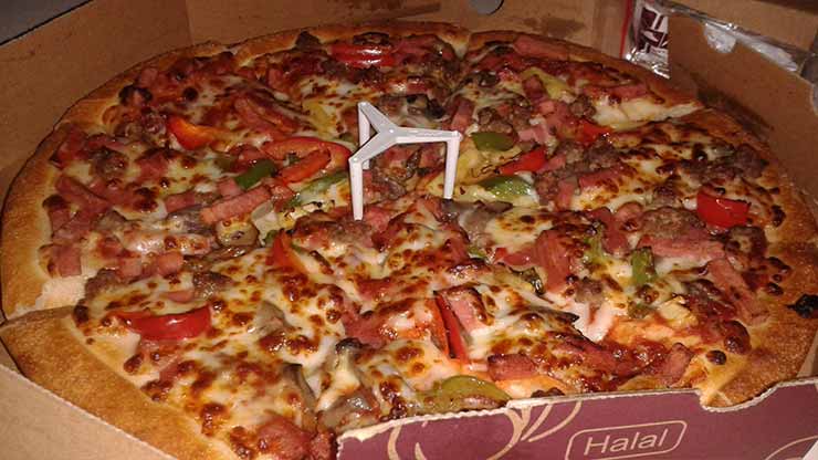 Pizza Hut Supreme